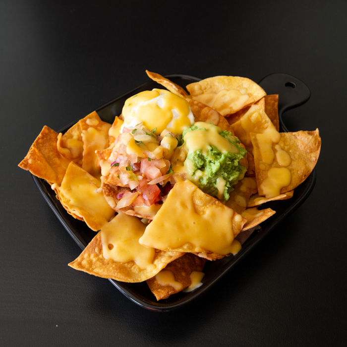 Nachos con guacamole